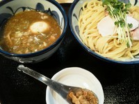 「鶏と魚介の煮玉子つけめん900円」@つけ麺 たけもとの写真