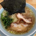 ラーメン（アブラ多め　味普通　麺ヤワメ　細麺）700円
