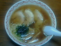 「醤油らーめん５２０円」@ほとりの写真