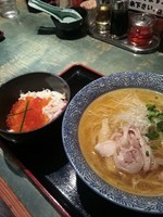 「軍鶏そば＋タラバガニの炊き込みご飯1000円」@麺屋こうじの写真