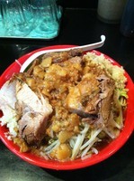 「【限定】ラーメン(豚まし)」@肉汁や ZEROの写真