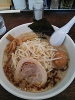 「らーめん（中）」@屋台らーめん めん吉 新松戸店の写真