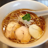 「冷やし煮干しラーメン」@麺創研かなで 改の写真