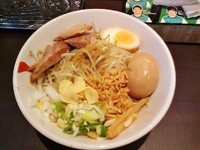 「油そば 中盛増し(750円)+味玉(サービス)」@にぼしらーめん とつきの写真