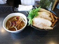 「ラー油つけ麺  大盛」@ラーメンつけ麺 奔放の写真