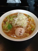 「味噌ラーメン + 煮玉子」@けやき すすきの本店の写真