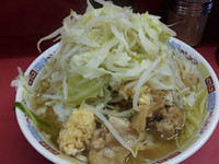 「大ラーメン豚入り＋ニンニク多め」@ラーメン二郎 ひばりヶ丘駅前店の写真