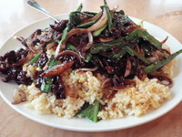 「牛ステーキたっぷり入りのチャーハン　【925円】」@大福元 三郷店の写真