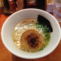 「和牛そば塩700円」@麺や 虎ノ道の写真