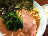 「ラーメン（麺カタメ、脂少なめ、味濃いめ）」@吉祥寺 武蔵家の写真