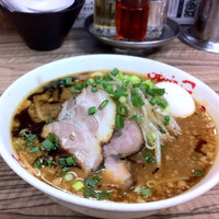 「味噌ラーメン玉子入り 880円」@味噌屋八郎商店 新宿店の写真