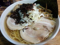 「揚げ葱塩ラーメン(800)＋味玉(100)」@宗家一条流がんこラーメン 池袋店の写真