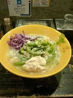 「【限定】夏野菜と大麦のニボアオサ涼麺」@すごい煮干ラーメン凪 西新宿7丁目店の写真
