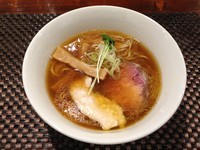 「鶏そば 750」@らぁ麺 やまぐちの写真