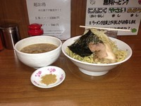 「つけ麺400g+魚粉」@ラーメンの店 どでん 北浦和店の写真