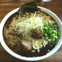 「らーめん+大盛」@なんつッ亭 秦野本店の写真