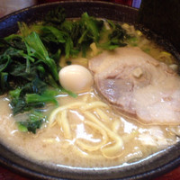 「ラーメン+ほうれん草+ネギチャーシュー丼」@濃厚とんこつラーメン 十条家の写真