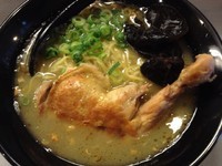 「鶏王ラーメン（780円）」@鶏王けいすけ 秋葉原店の写真
