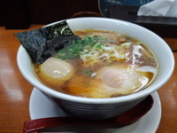 「味玉醤油ラーメン750円＋150円大盛り･麺固め」@麺や維新の写真