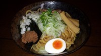 「油そば　大盛」@つけ麺 らーめん 研究所の写真