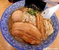「ニボリューション＋味玉（’13.7.15限定。780円）」@煮干中華ソバ 宮庵の写真