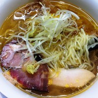 「熟成淡麗麺」@鶏湯ラーメン ばふ。の写真