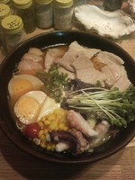 「豚蛸足ラーメン700円」@肥後っ子 大石家の写真