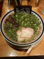 「ねぎらーめん(麺バリカタ)800円」@博多長浜らーめん 田中商店の写真