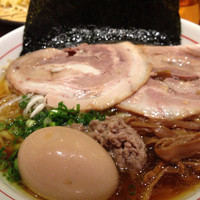 「特製醤油らぁ麺」@もりずみキッチンの写真