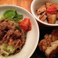 「博多冷やし肉そば+ハカタノチカラ飯+博多ひとくち餃子」@一風堂 六本木店の写真