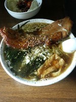 「特濃煮干しチャーシューラーメン900円」@うどん屋 源さんの写真