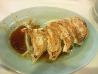 「焼き餃子(サービス)」@麺家 KAZZの写真