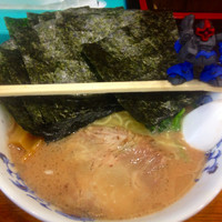 「塩とんこつラーメン＋海苔トッピング&ライス単品」@心一家の写真