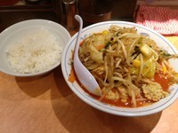 「ピリ辛タンメン 820 + ライス 100」@東京タンメン トナリ アトレ上野店の写真