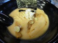 「とんこつ濃厚」@麺処 柳の写真