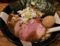 「特製煮干しラーメン」@すごい煮干ラーメン凪 新宿ゴールデン街店 本館の写真