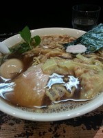 「【限定】イカと煮干しの黒いそば」@おおぜき中華そば店の写真