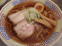 「昔ながらのらーめん」@煮干鰮らーめん 圓 町田店の写真