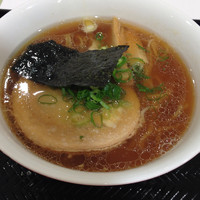 「醤油ラーメン」@湘南 野の実 Terrace mall 湘南店の写真