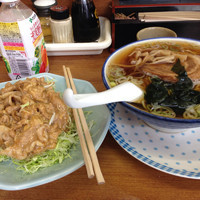 「ラーメン小【320円】」@光楽亭の写真