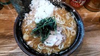 「ラーメン + タマネギ」@横横家の写真