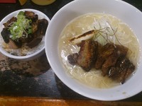 「【5周年限定】日光ヒミツ豚のしおらーめん ￥900」@らーめん こてつの写真