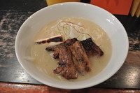 「ひみつ豚のしおらーめん（限定）」@らーめん こてつの写真