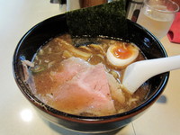 「三刀流かさね味わい麺（らぁ麺）」@麺屋 賢太郎の写真