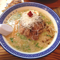 「とろ肉ラーメン」@まんねん 梅田本店の写真
