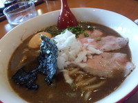 「鶏魚介煮干+味玉」@喜元門 つくばサイエンス通り店の写真