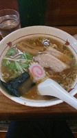 「しょうゆラーメン」@支那そば 菜華の写真