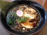 「忍者流焦がし醤油ラーメン　７００円」@甲南PA（上り）フードコートの写真