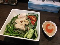 「ぐりんぐりん和え麺」@自家製麺 ほうきぼし 志茂店の写真