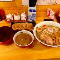 「つけ麺 ドカ盛＋チャーシュー五枚＋味玉」@めん屋 写楽の写真